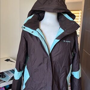 Columbia Aqua and Brown Puffer Jacket women’s